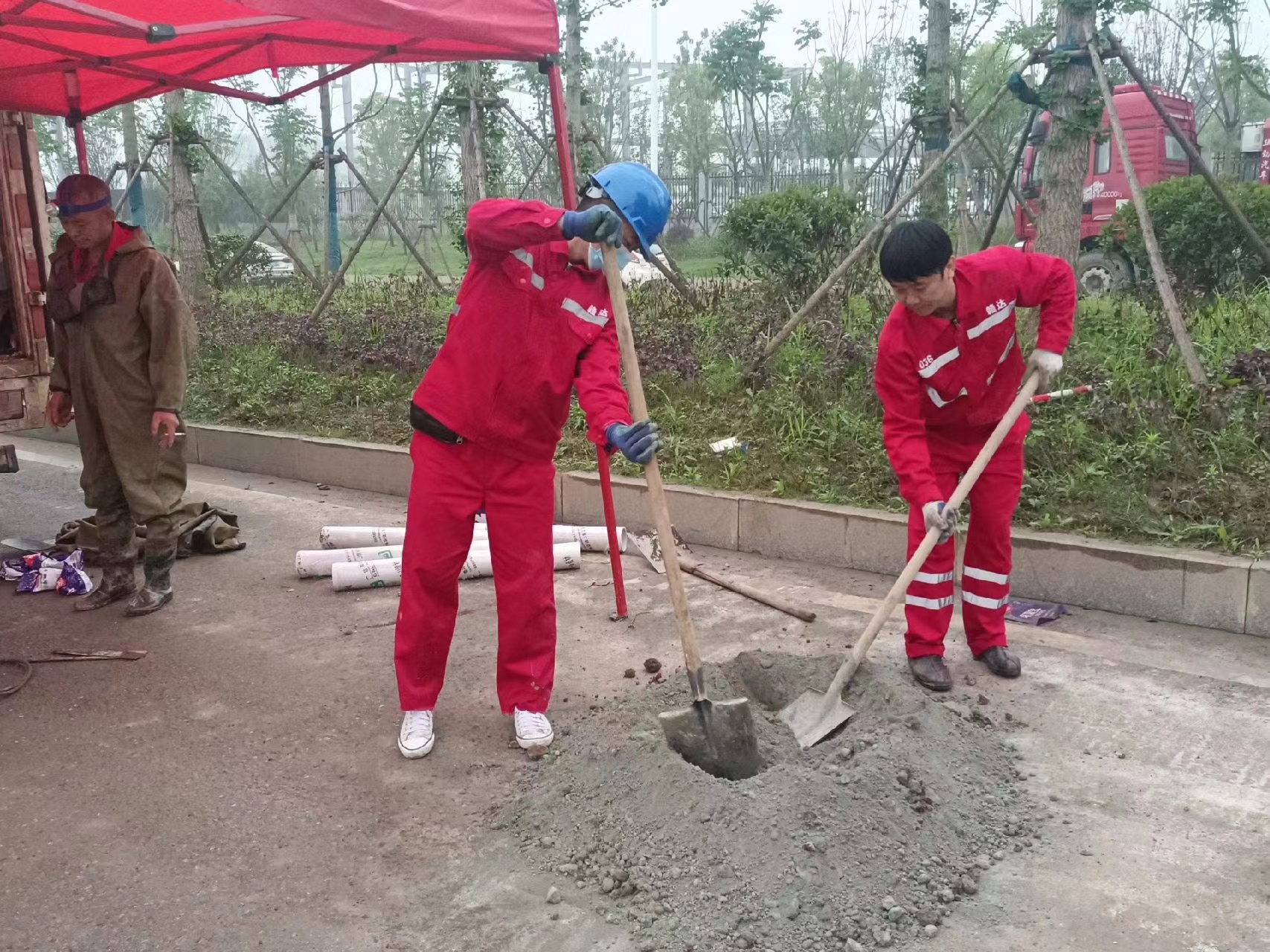 延川管道疏通哪家好】及时进行市政管道清淤